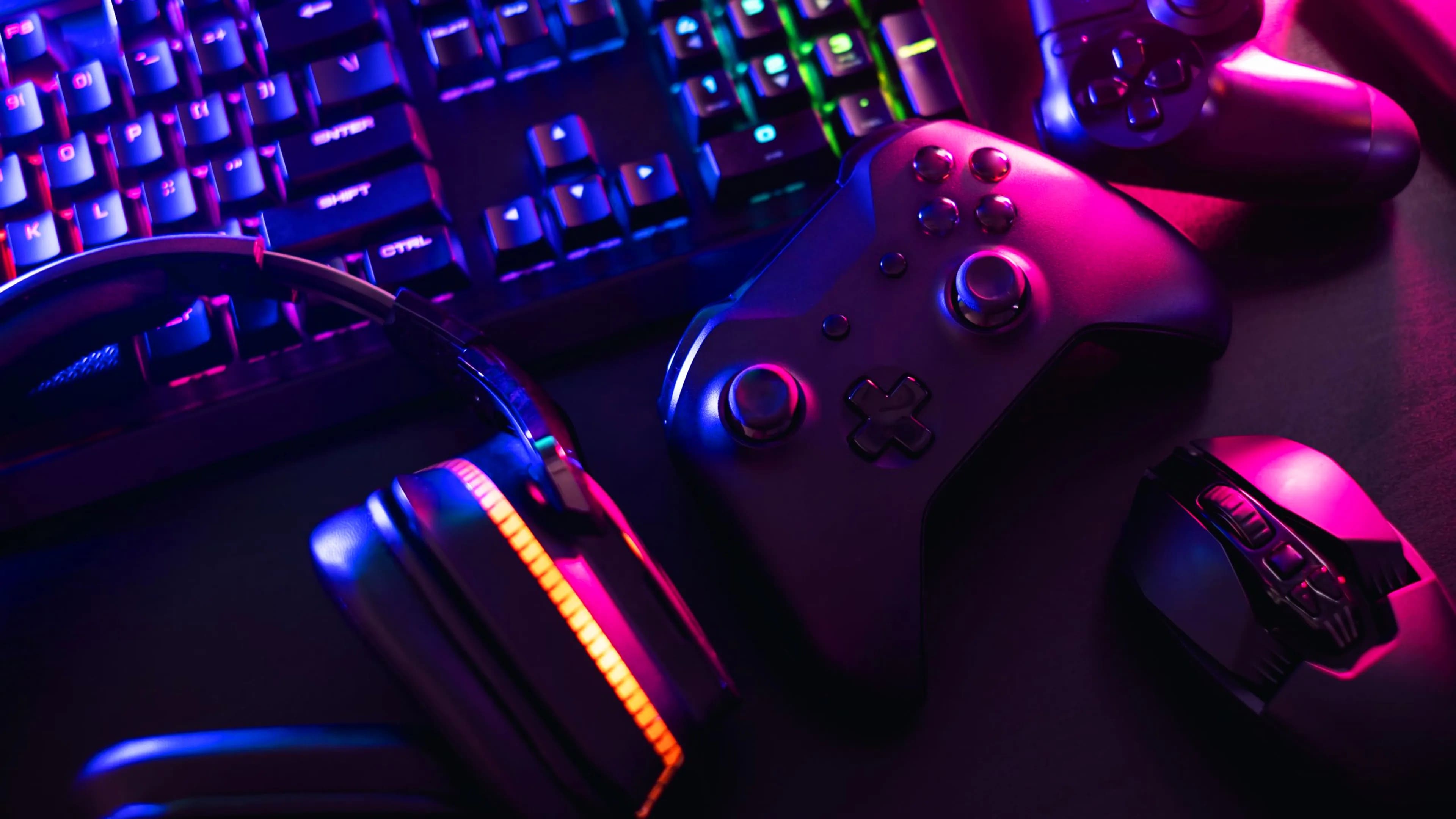 Imagen de periféricos gaming sin logo
